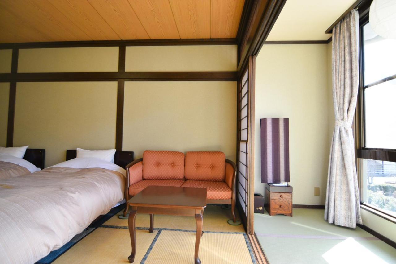 Hotel Yamabuki Komagane Exteriér fotografie